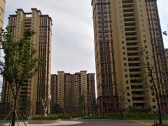 六安永安南苑小區(qū)定制定做陽臺(tái)護(hù)欄、樓梯扶手案例