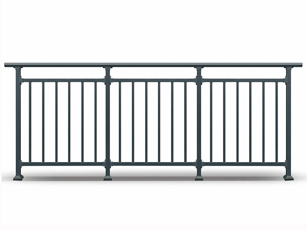 標(biāo)準(zhǔn)陽臺護欄圖片一