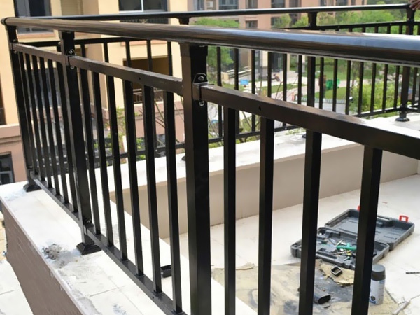 陽臺圍欄的材質(zhì)有哪些？