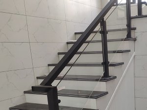 商場(chǎng)樓梯護(hù)欄 商場(chǎng)樓梯護(hù)欄