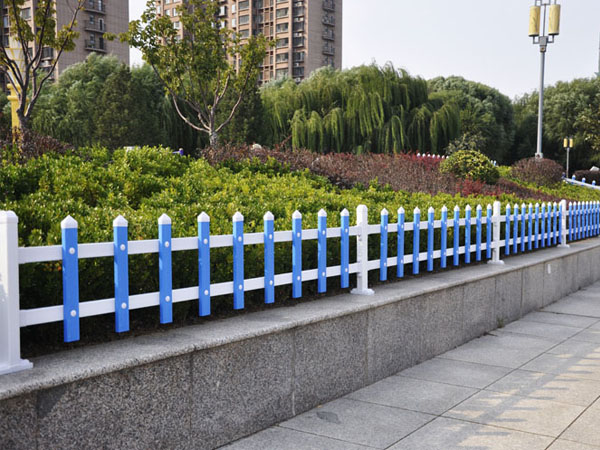 花壇草坪護(hù)欄2