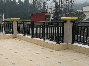 陽臺(tái)護(hù)欄顏色大全