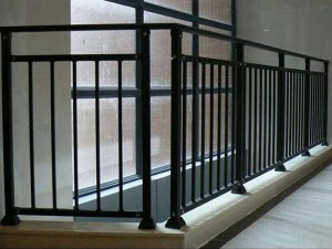 陽臺(tái)護(hù)欄風(fēng)格種類分類大全