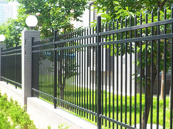 圍墻欄桿材質(zhì)種類分類大全 圍墻欄桿材質(zhì)種類分類大全