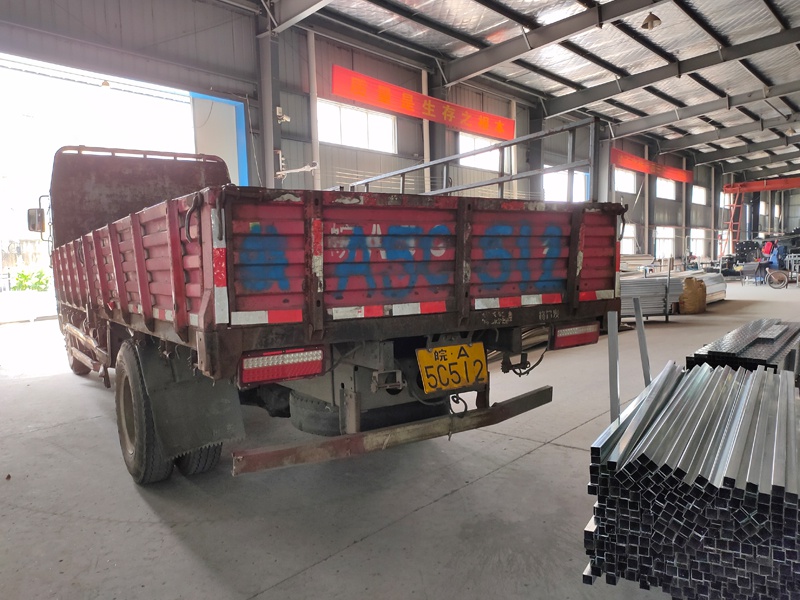 金用護(hù)欄2020年8月22日鋁合金護(hù)窗欄桿發(fā)貨！