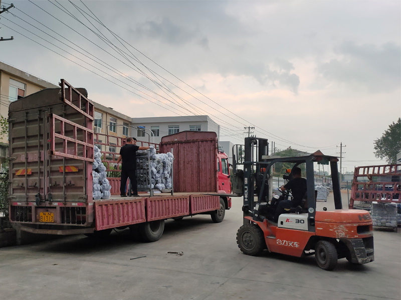 金用護(hù)欄2020年9月23日鋅鋼護(hù)窗欄桿發(fā)貨！