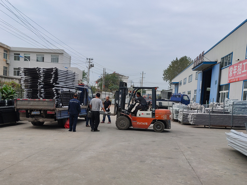 金用護(hù)欄2020年10月21日鋅鋼陽(yáng)臺(tái)欄桿發(fā)貨！