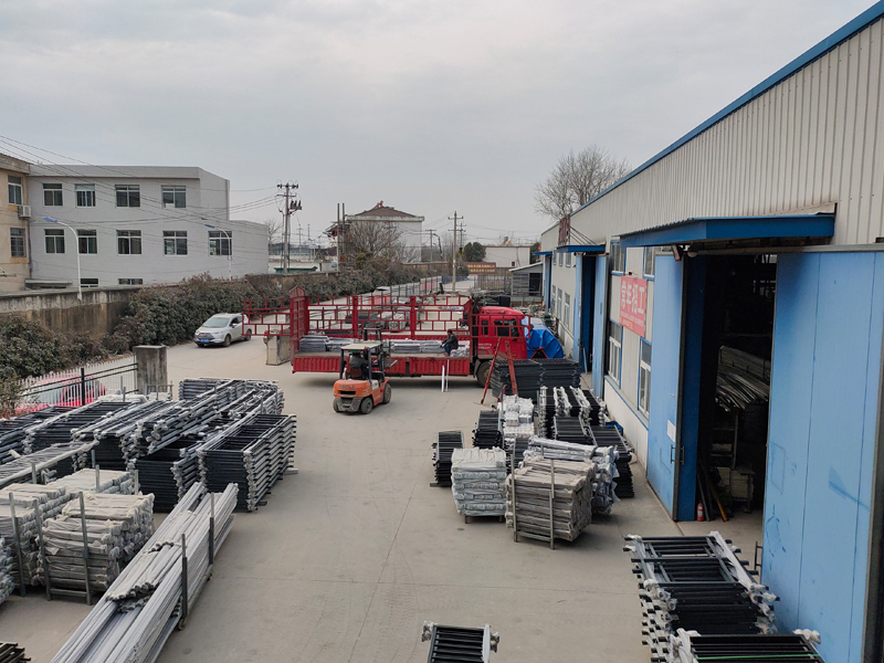 金用護(hù)欄2021年1月20日鋅鋼陽(yáng)臺(tái)護(hù)欄發(fā)貨！