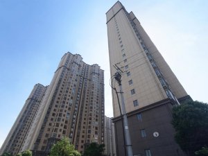 合肥御安西苑小區(qū)百葉窗、樓梯扶手定制