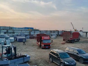 金用護(hù)欄2021年3月25日鋅鋼空調(diào)欄桿發(fā)貨！