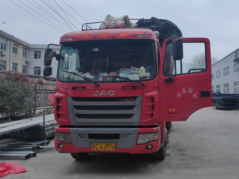 金用護(hù)欄2021年3月26日下午鋅鋼護(hù)窗欄桿發(fā)貨！