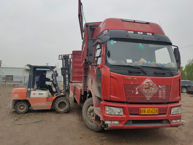 金用護欄2021年3月31日鋅鋼連廊欄桿發(fā)貨！