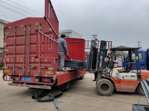 金用護欄2021年4月2日鋁合金百葉窗發(fā)貨！