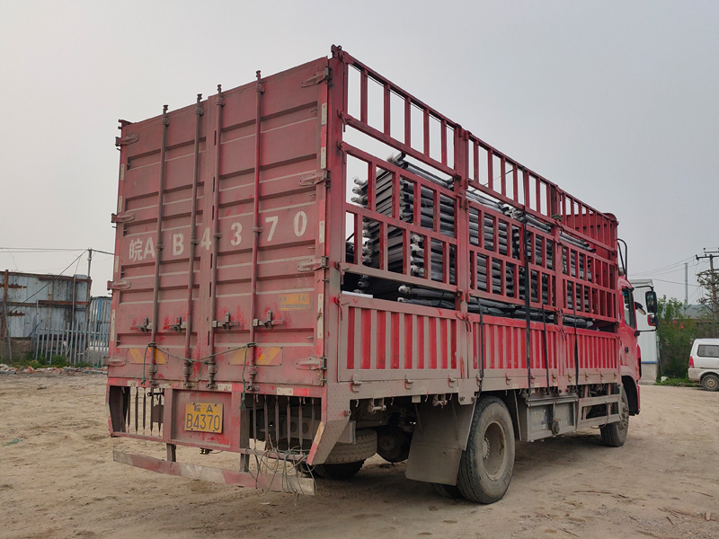 金用護(hù)欄2021年4月13日鋅鋼樓梯扶手發(fā)貨！