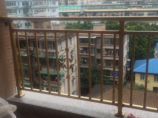 鋅鋼陽臺護(hù)欄表面涂層工藝