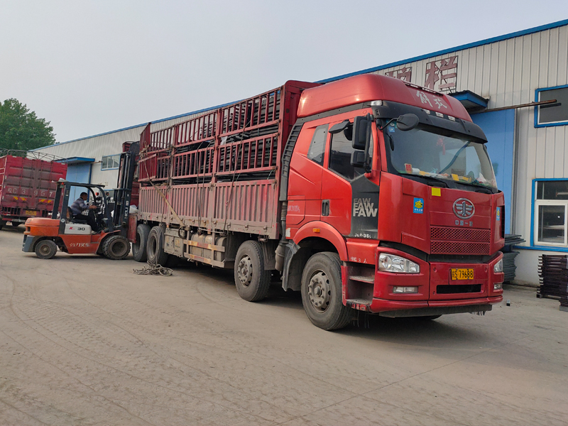 金用護(hù)欄2021年4月23日鋅鋼飄窗欄桿發(fā)貨！