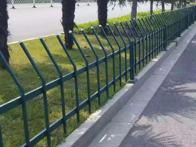 綠化護(hù)欄尺寸規(guī)格 綠化護(hù)欄尺寸規(guī)格