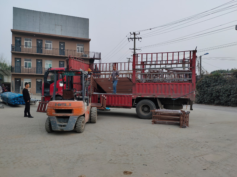 金用護欄2021年11月5日鋁合金空調(diào)護欄發(fā)貨！