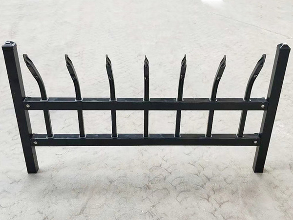 草坪護(hù)欄圖片大全