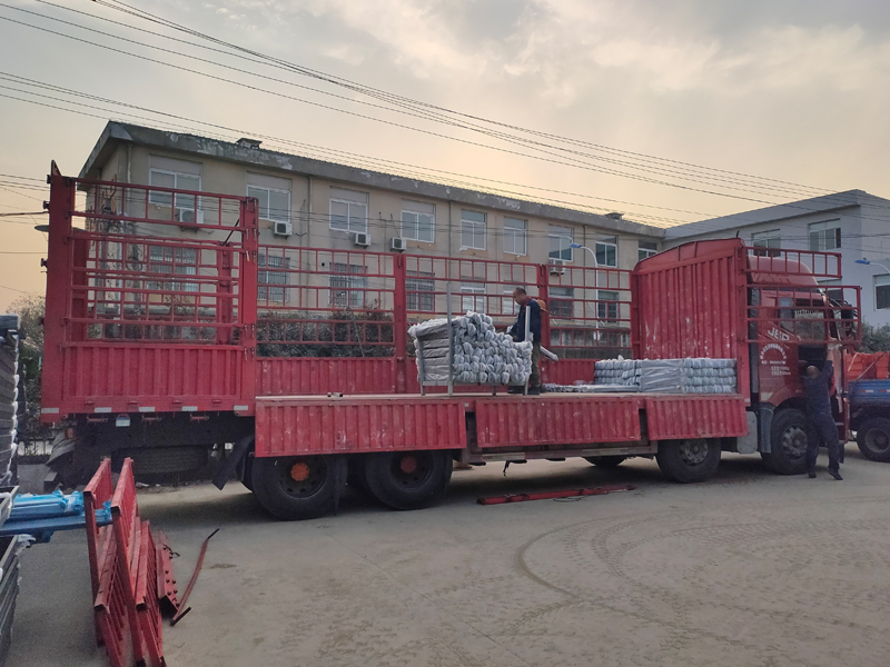 金用護(hù)欄2021年11月22日鋅鋼陽(yáng)臺(tái)護(hù)欄發(fā)貨！