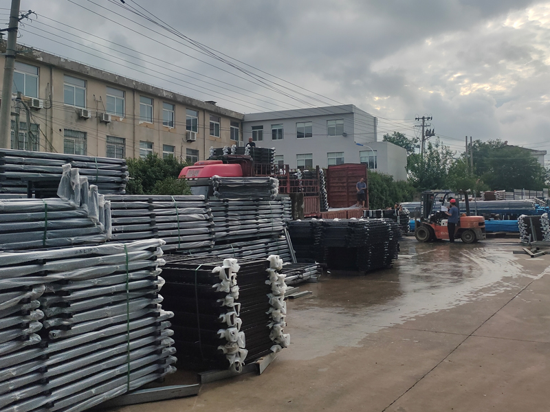 2023年7月19日鋅鋼飄窗護欄裝車發(fā)貨！
