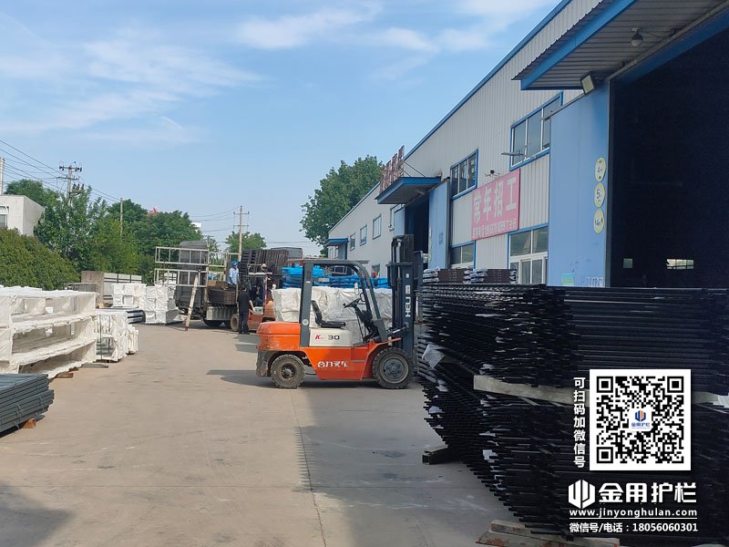 2024年5月22日鋅鋼百葉窗裝車發(fā)貨！