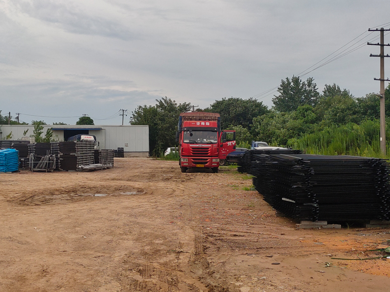 2024年7月18日鋅鋼百葉窗裝車發(fā)貨！