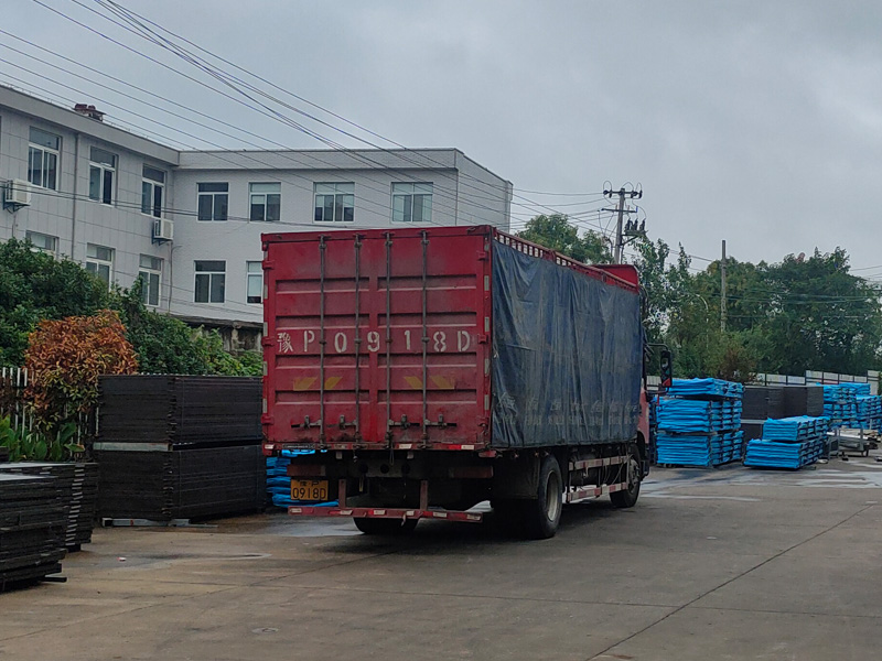 2024年9月12日鋅鋼百葉窗裝車發(fā)貨！