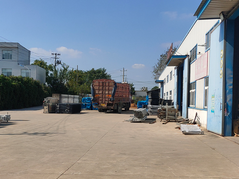 2024年10月26日鋅鋼百葉窗裝車發(fā)貨！