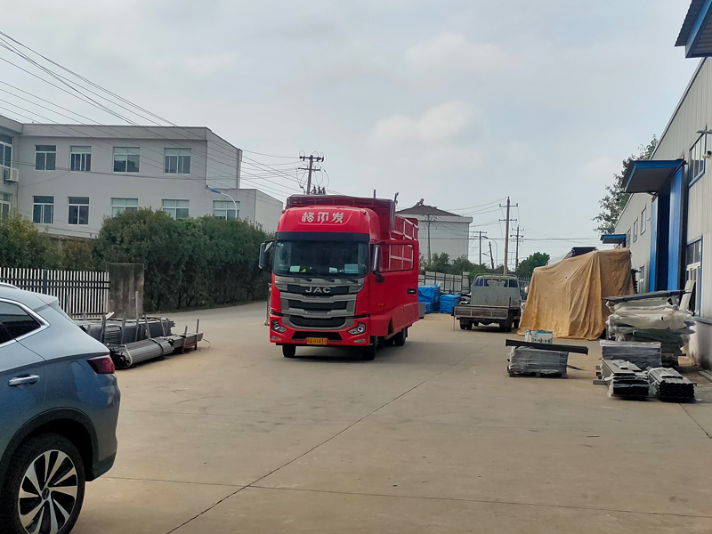 2025年9月23日鋅鋼百葉窗裝車發(fā)貨！